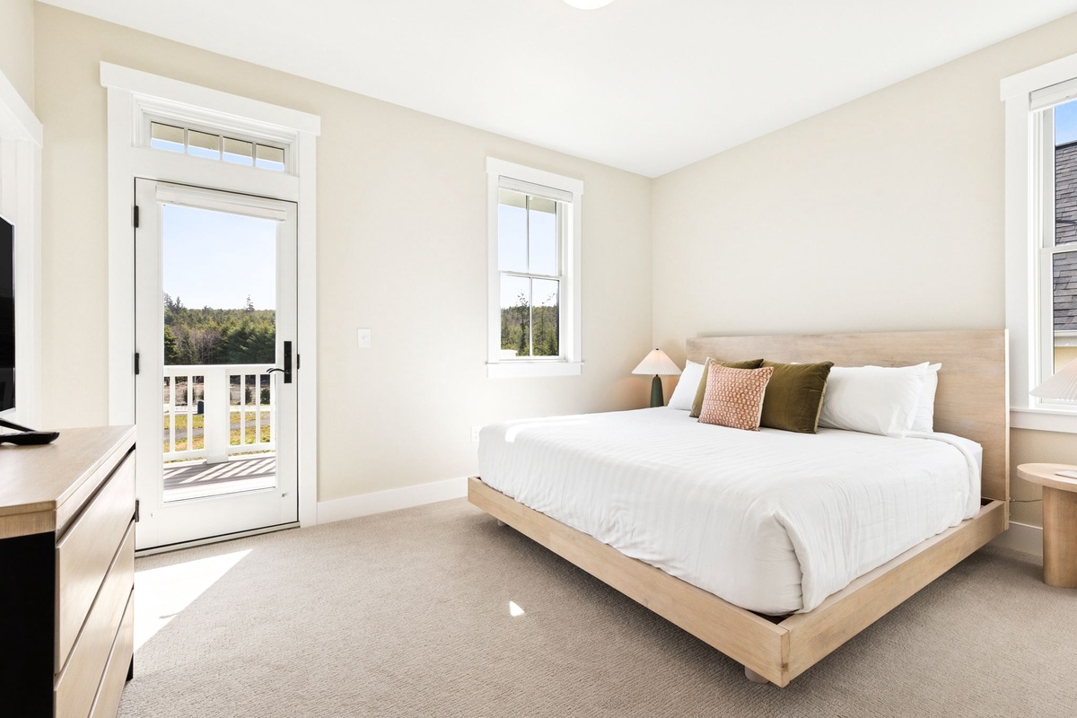 Primary king bedroom