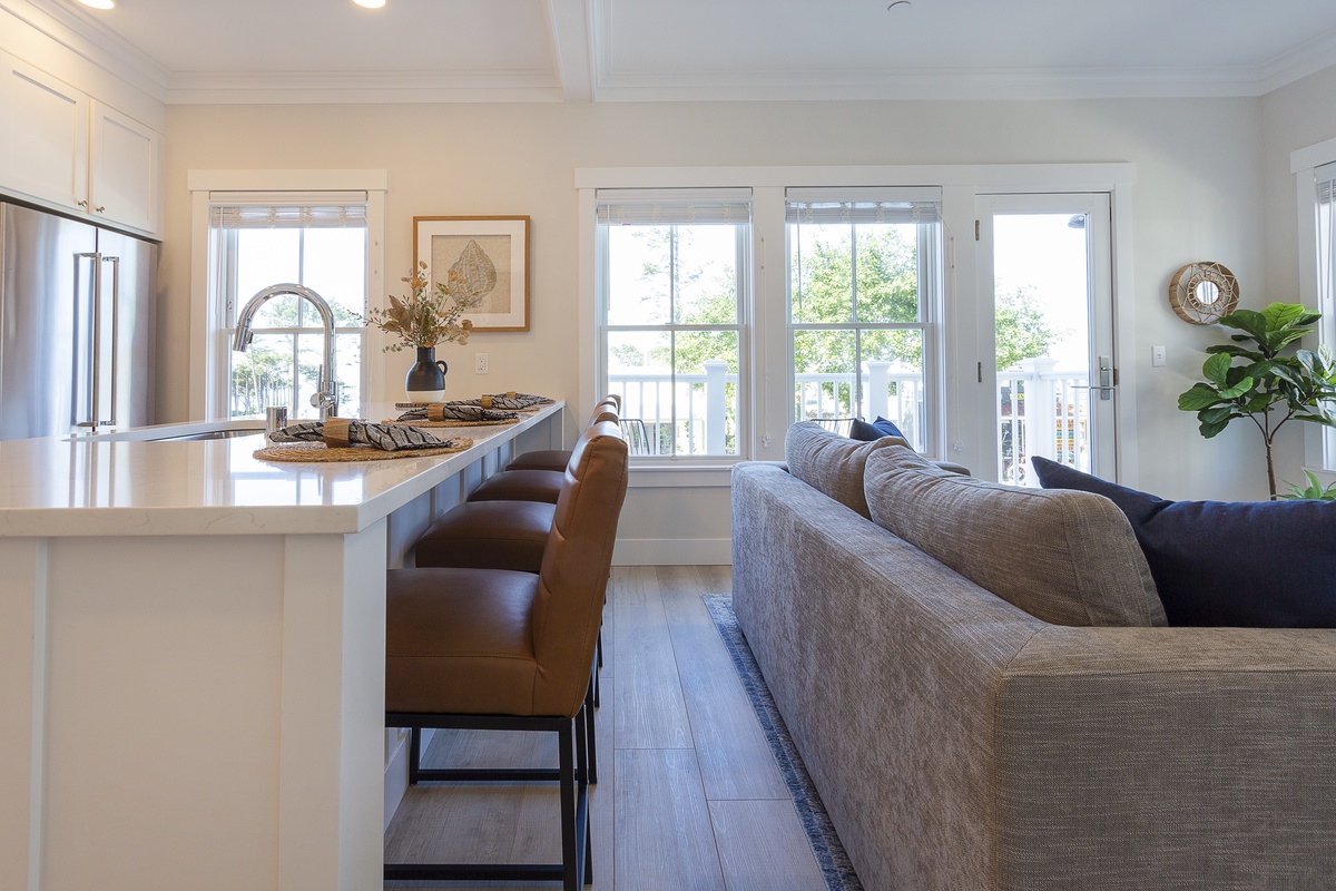 The kitchen island doubles as a dining space