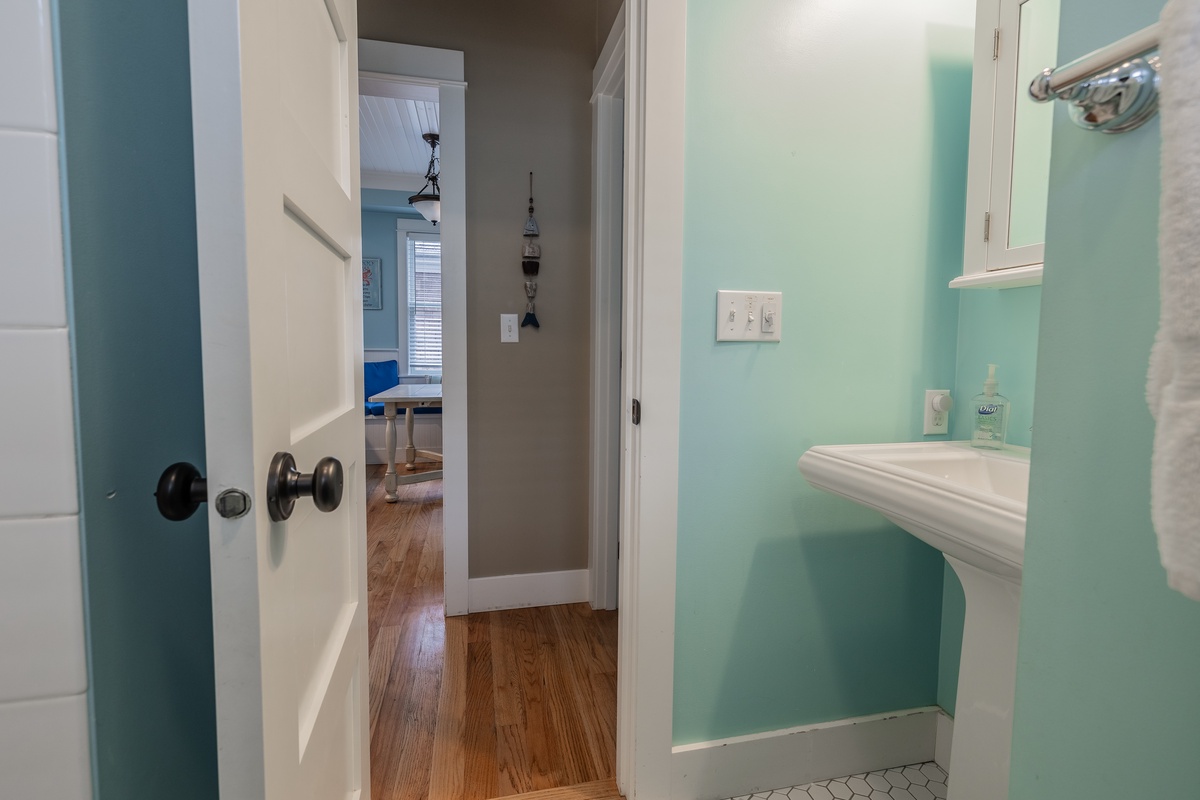 Bathroom with tub