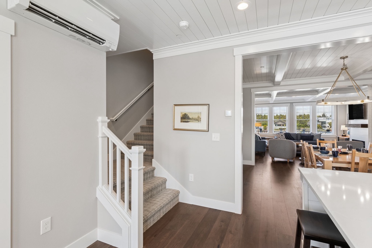 Landing to upper level bedrooms