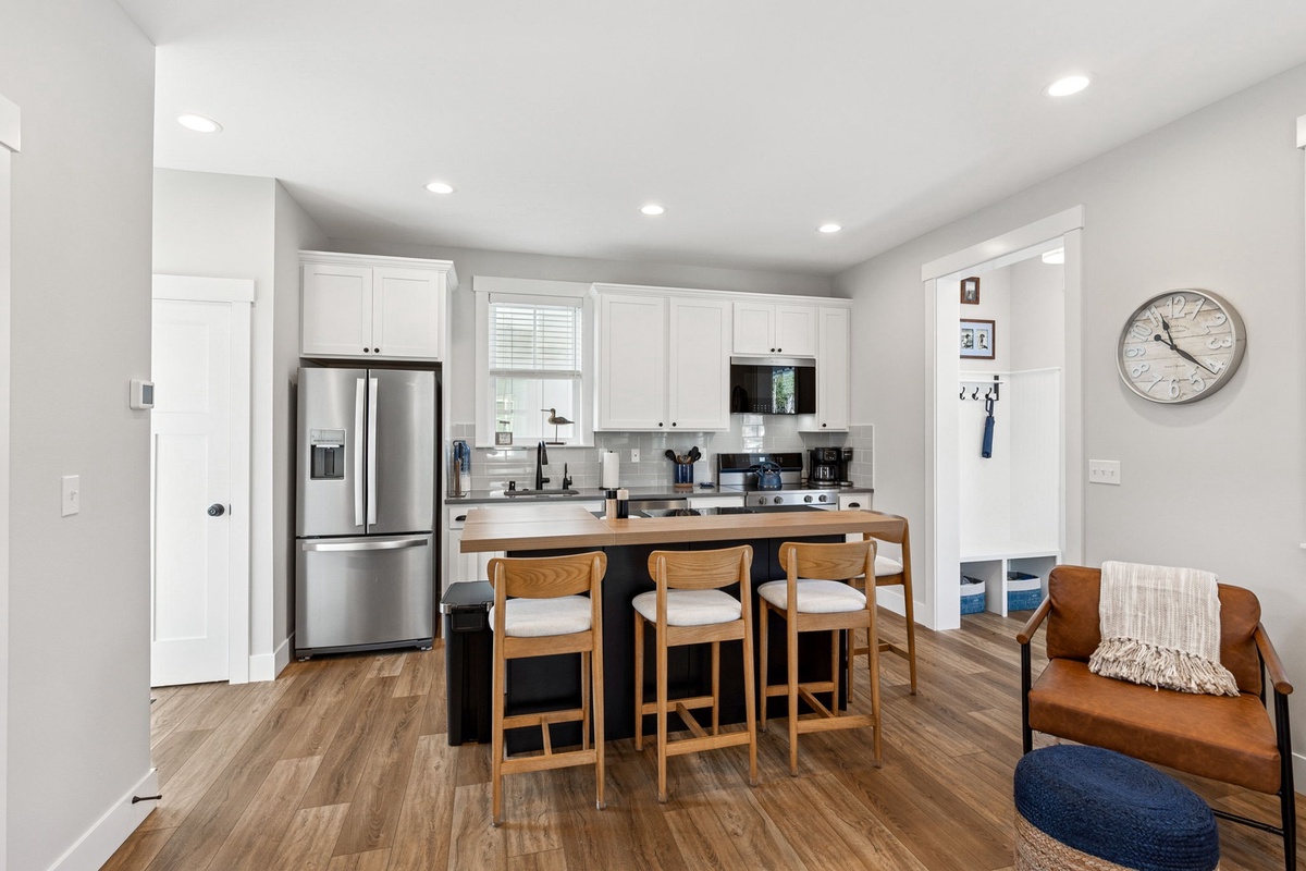 Kitchen and dining area