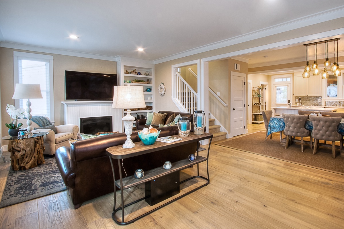 Open floor concept, living room, dining room