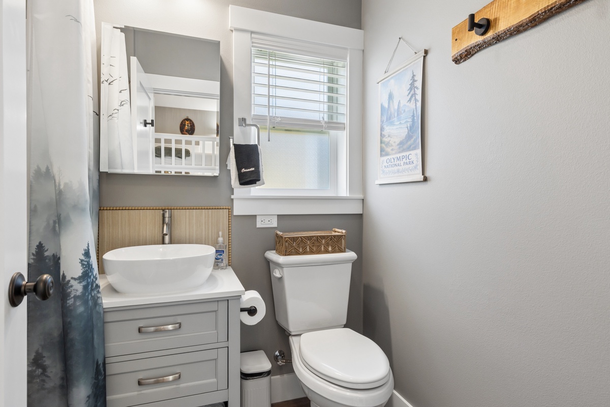 Full bathroom