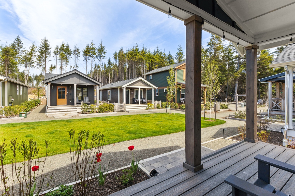 Located in Fernwood Station