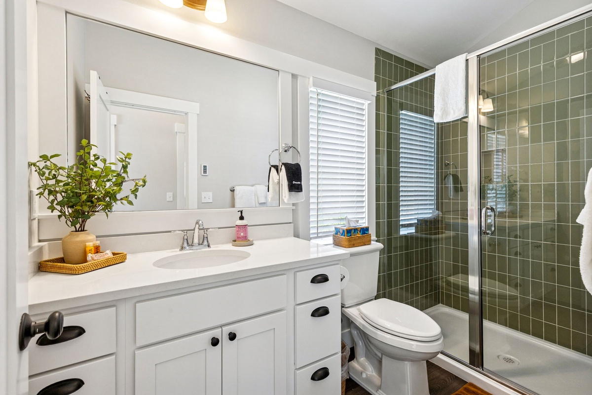 Full bathroom