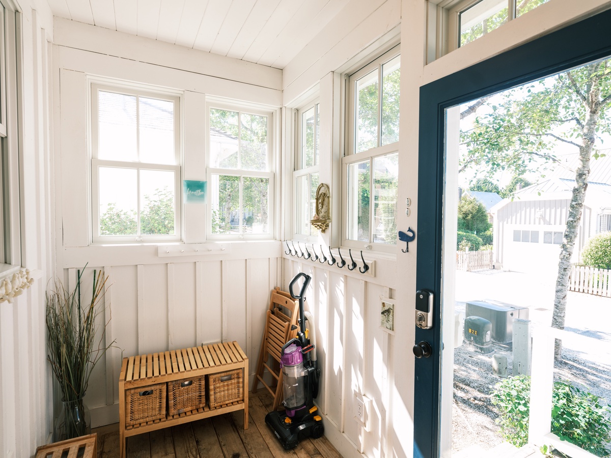 Mud room