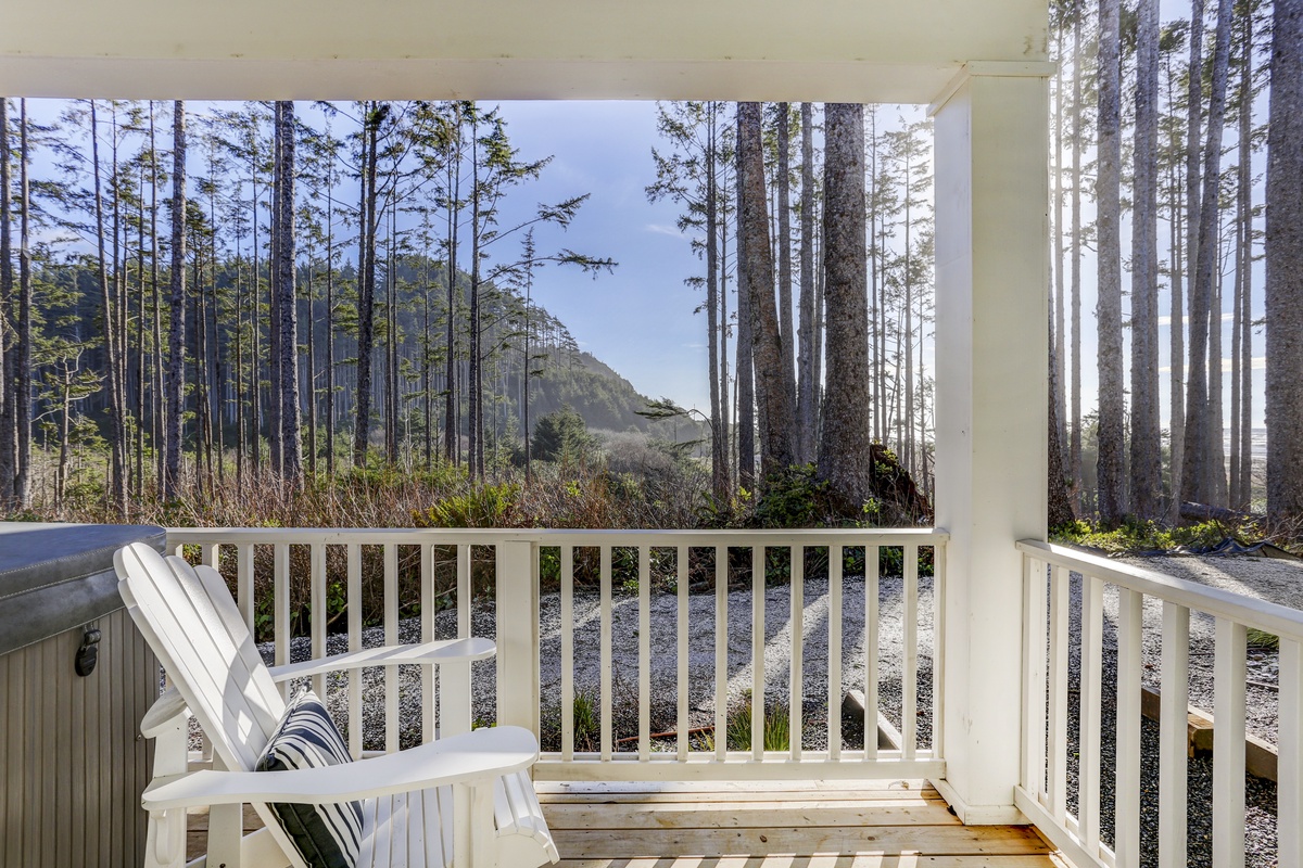 Lower level covered deck with hot tub