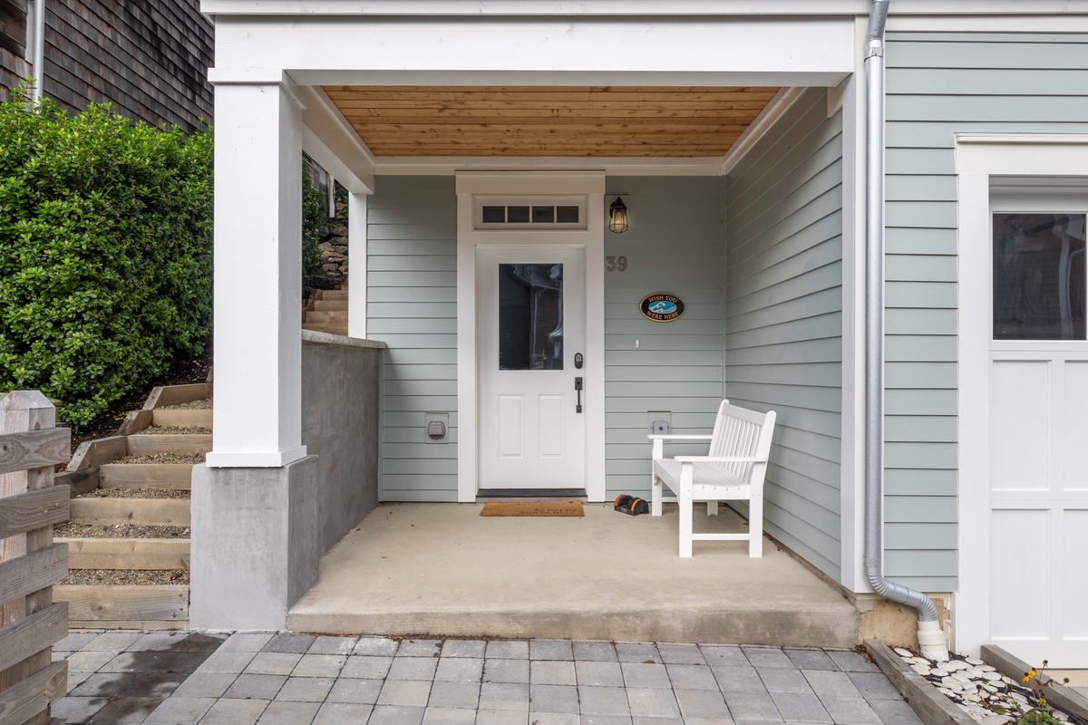 Entry to the mudroom