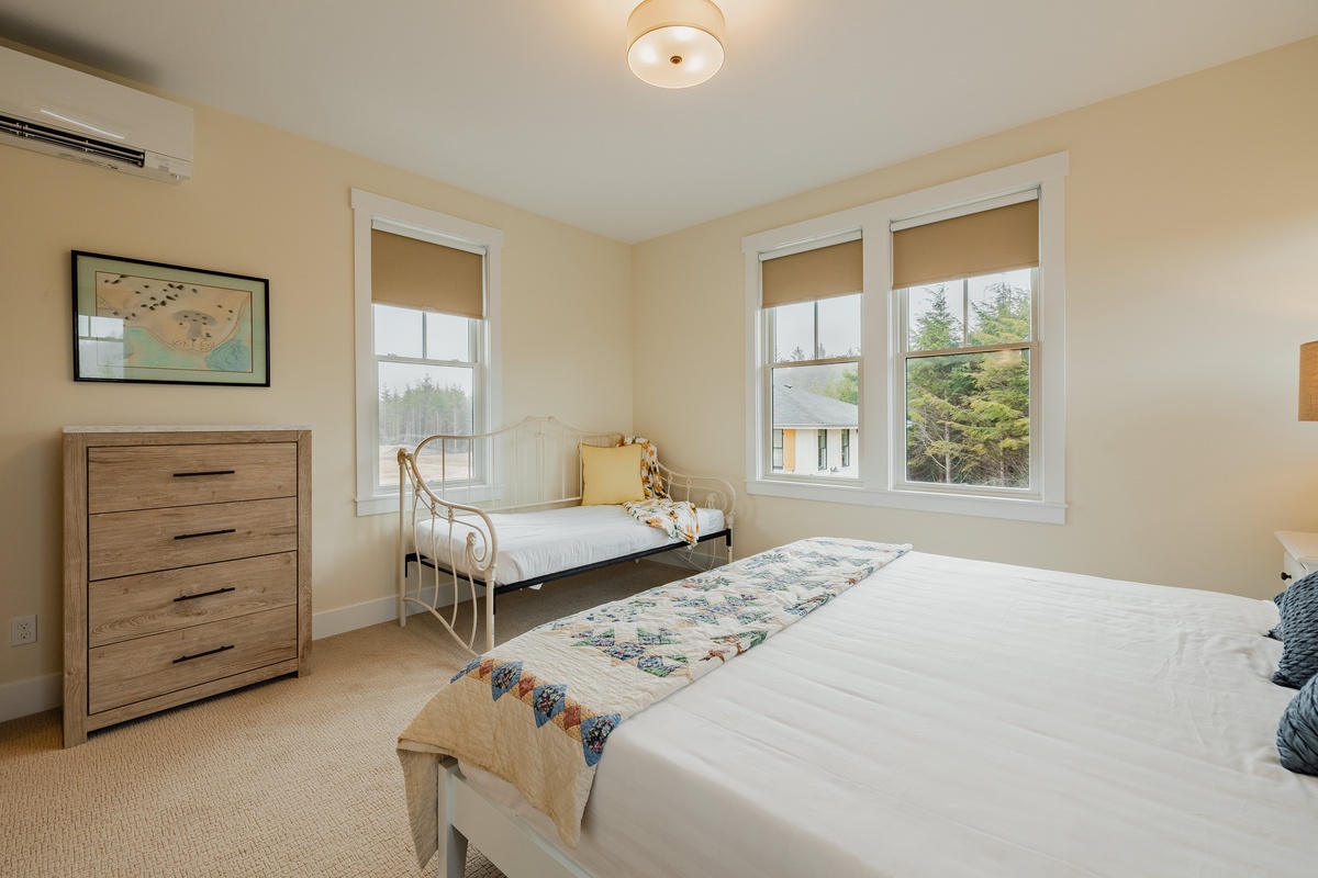 Primary has an additional Twin XL bed for extra guests