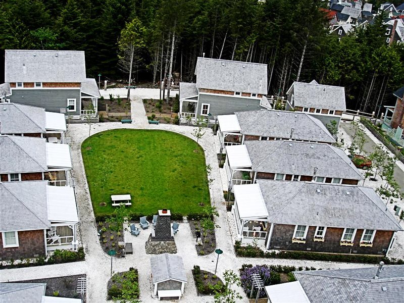 Aerial view of South Alder Park