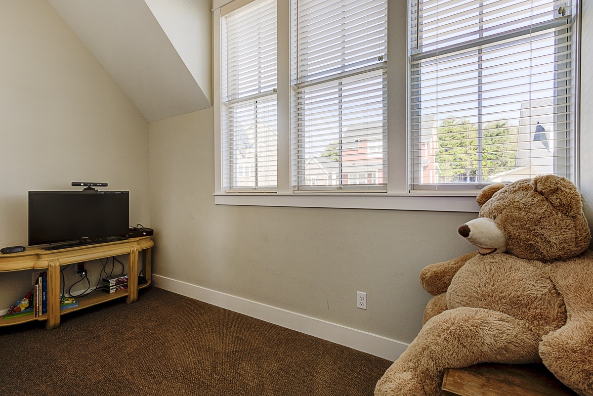 Second floor bunk bedroom