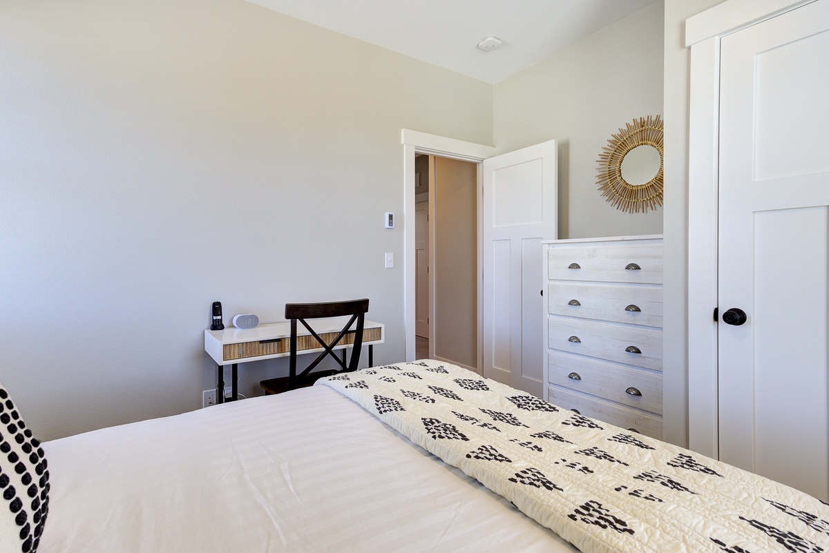 murphy bed and desk