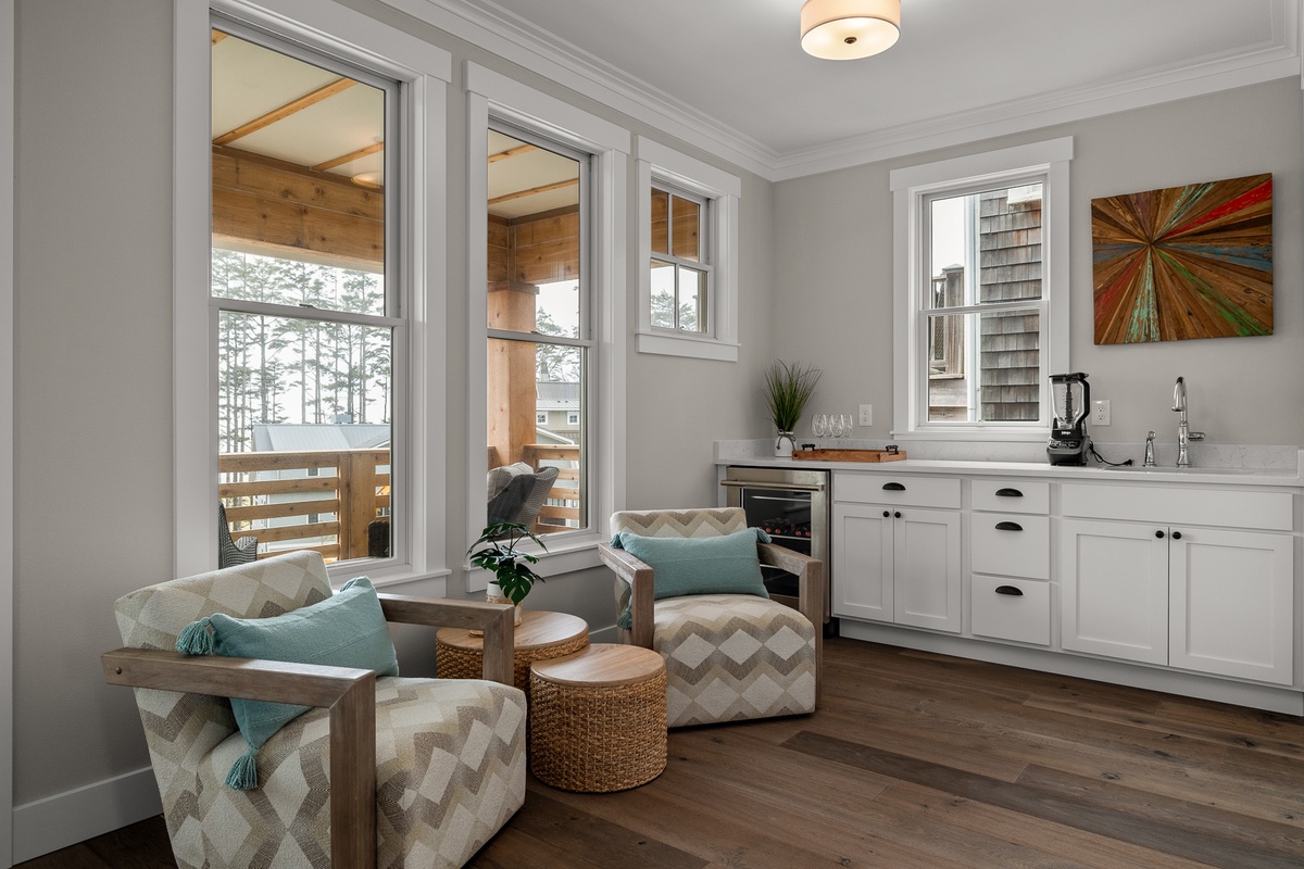Wet bar with a sitting area