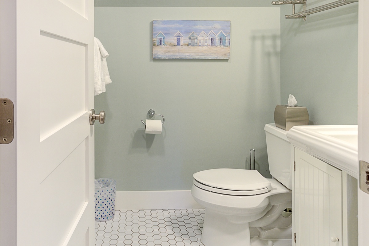 Shared bathroom for easy bed times