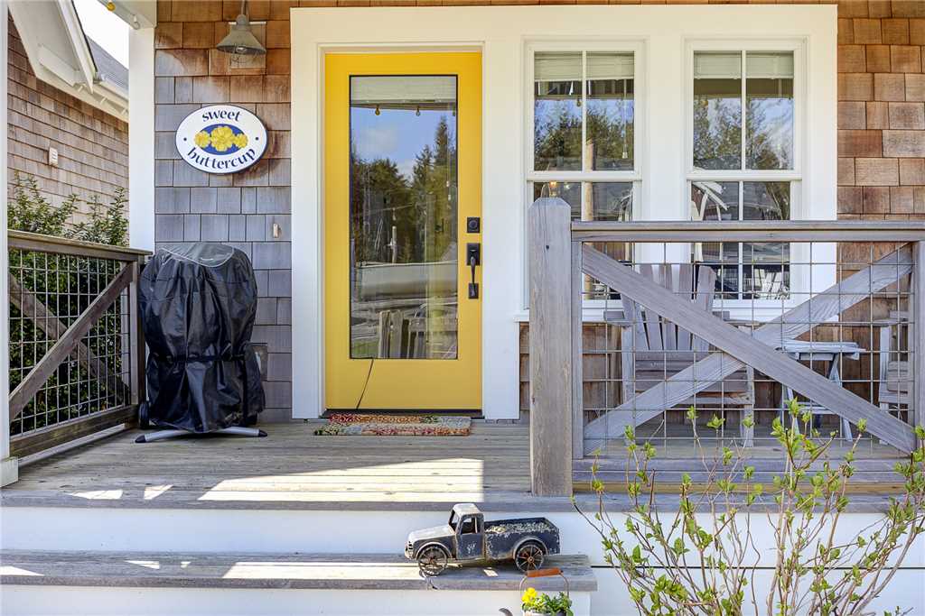 Covered porch