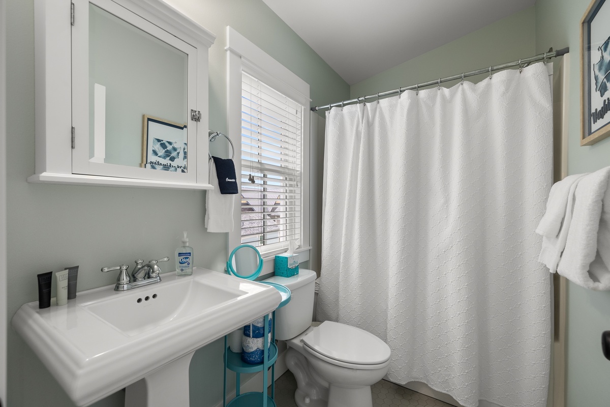 Full bathroom