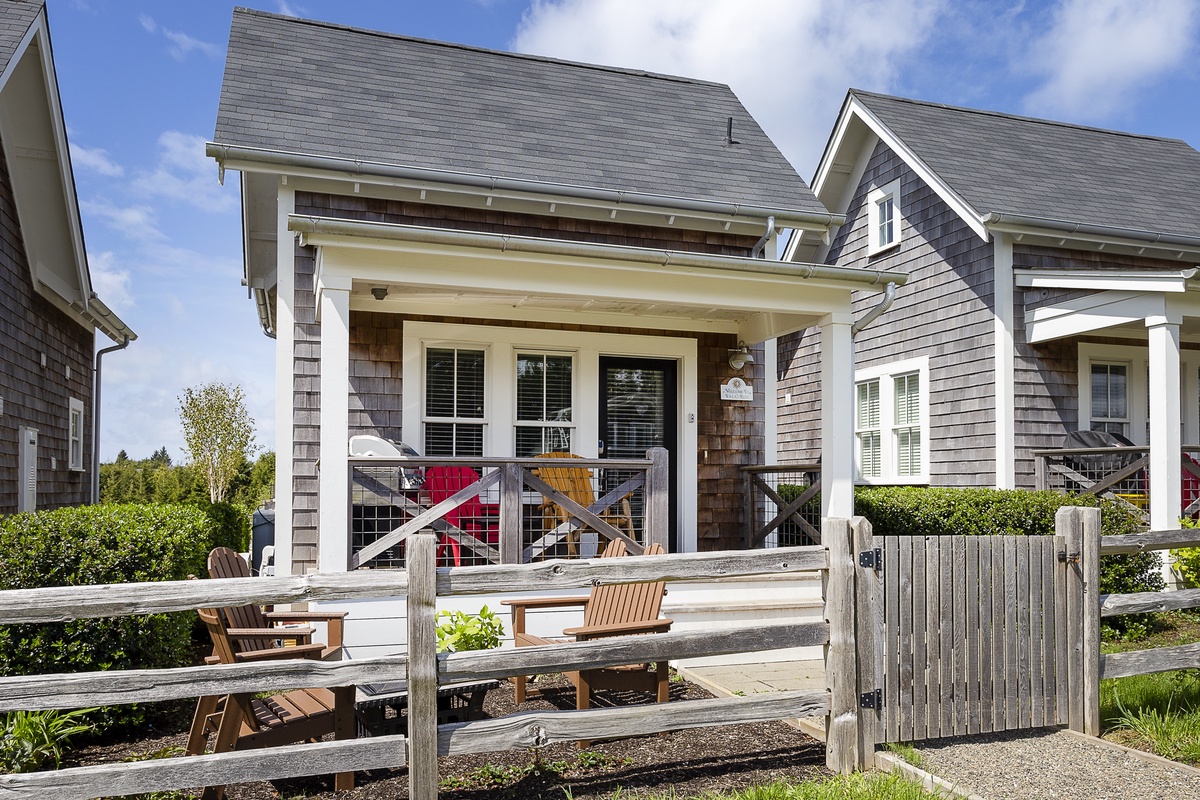 Abode by the Barn