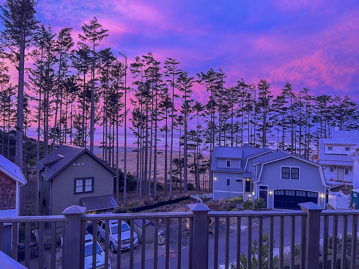 Hidden Coast Hideaway ocean view and sunset