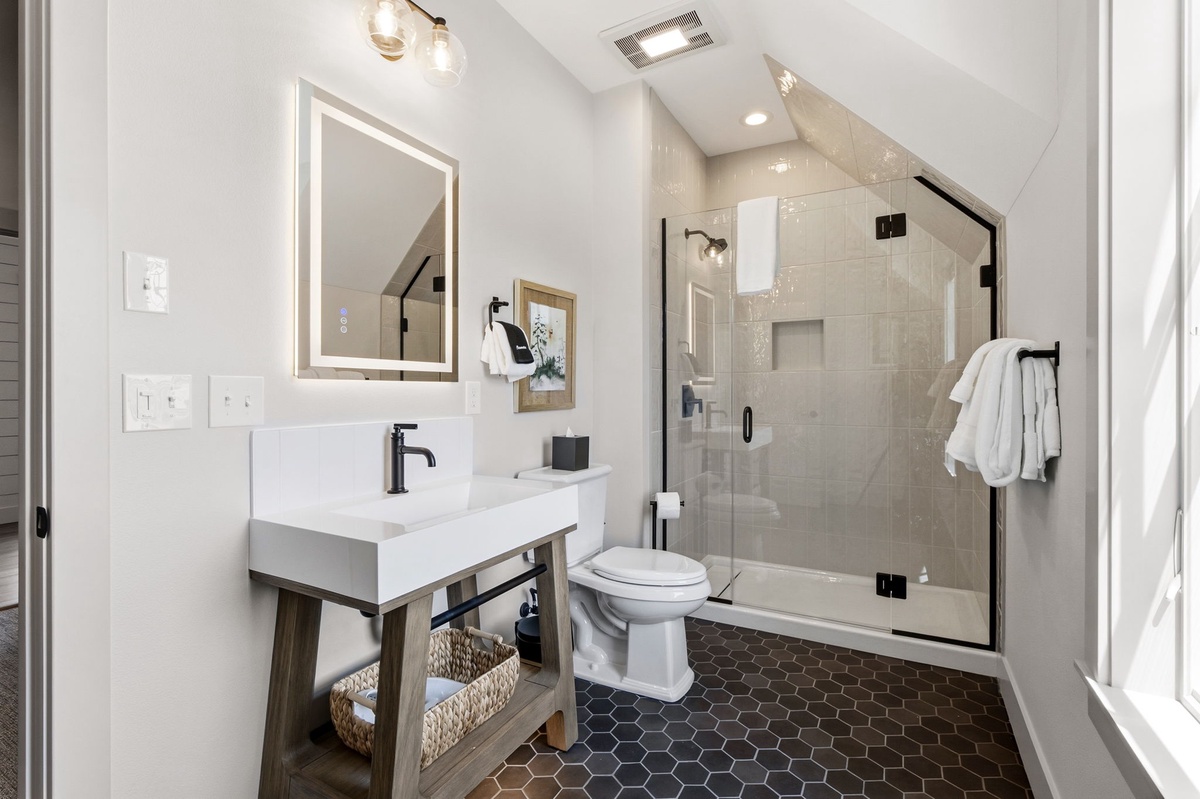 Full bathroom