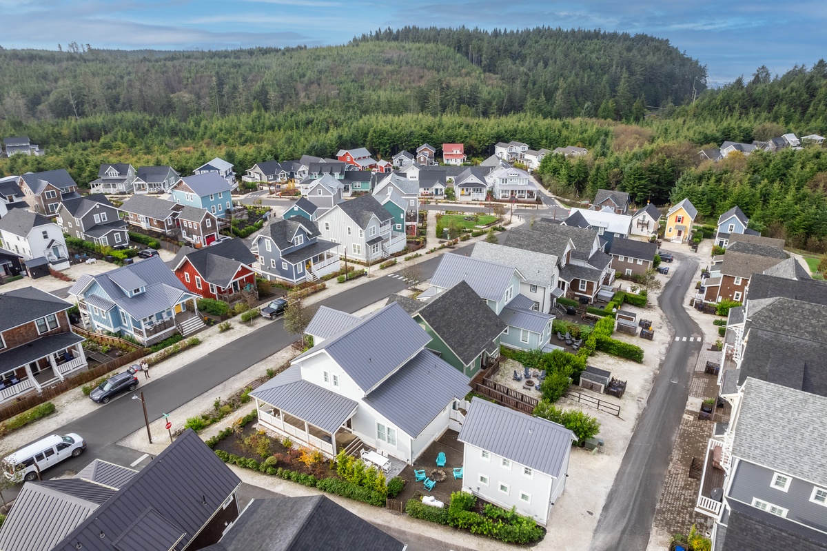 Coastal Retreat and Carriage House