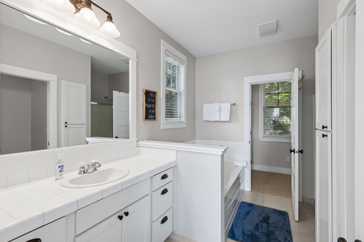 Primary ensuite bathroom