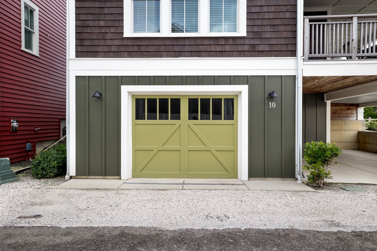 garage door