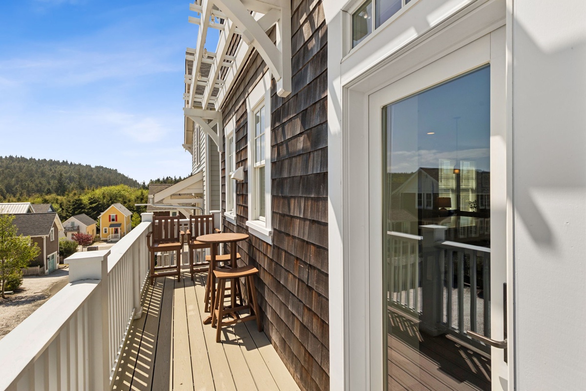 Street facing deck
