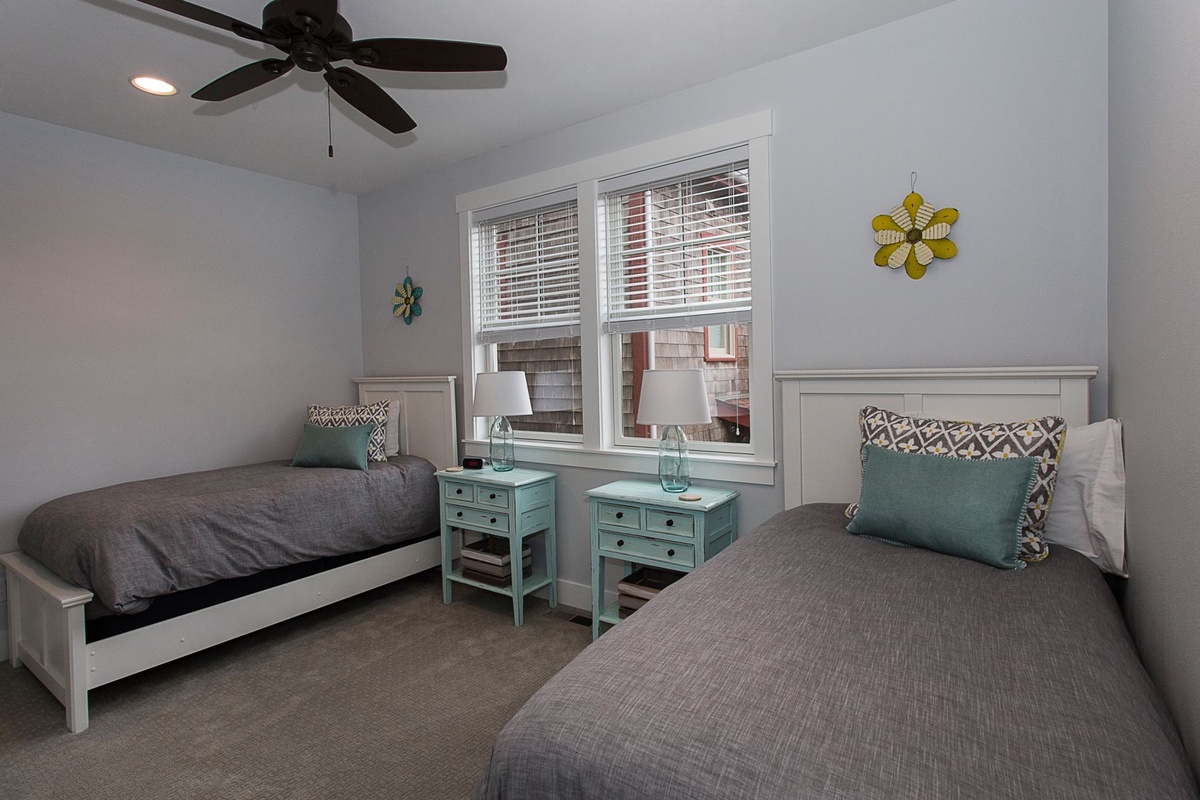 Second floor guest bedroom twin beds