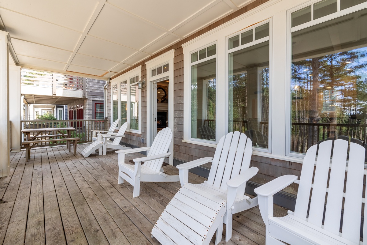 Outdoor Porch