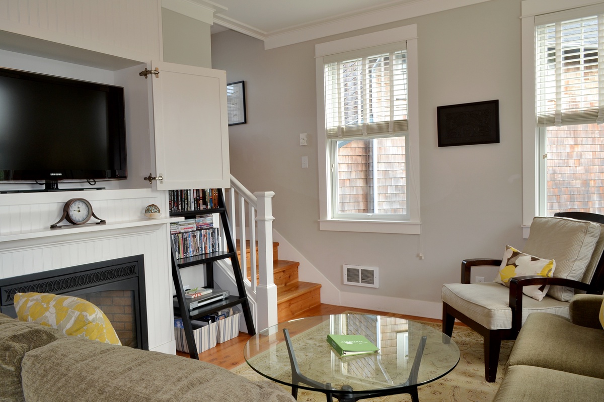 TV and fireplace in living room