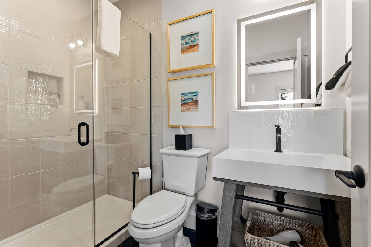 Full bathroom