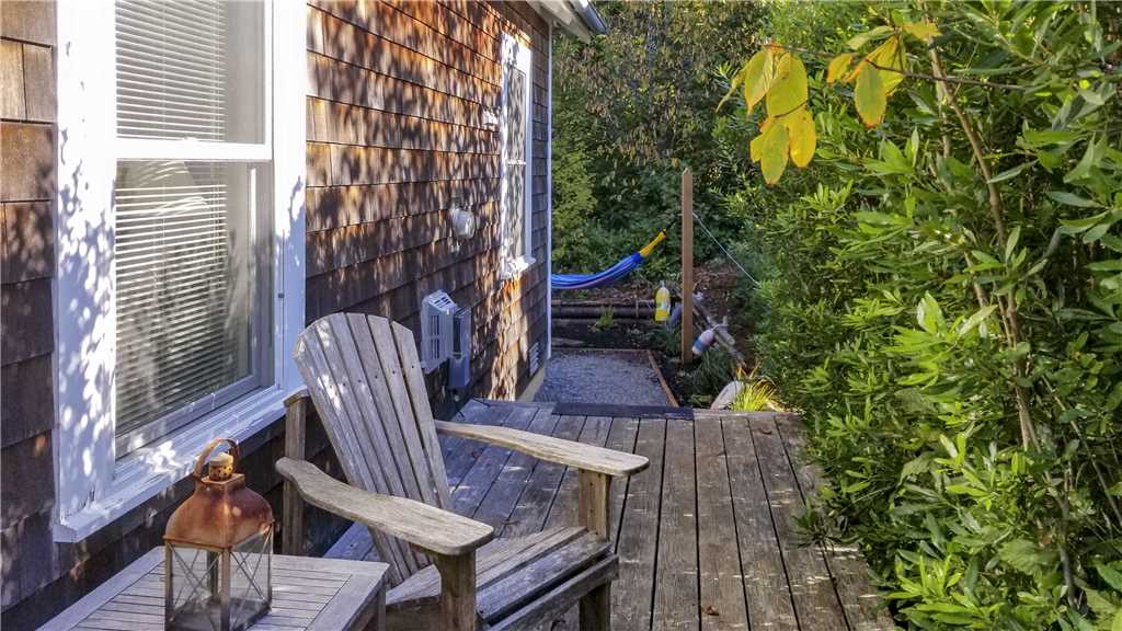 Outdoor seating