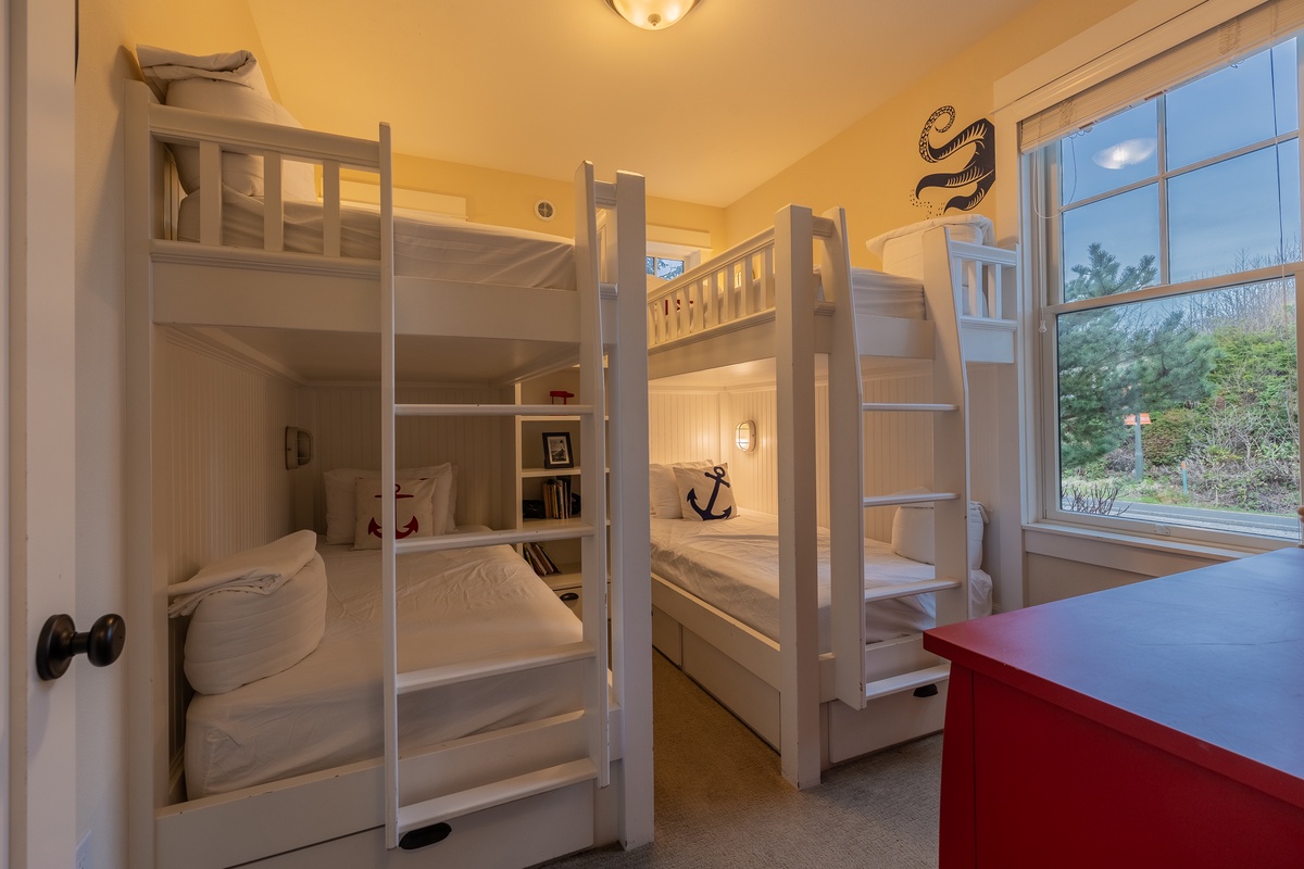 Bunk room