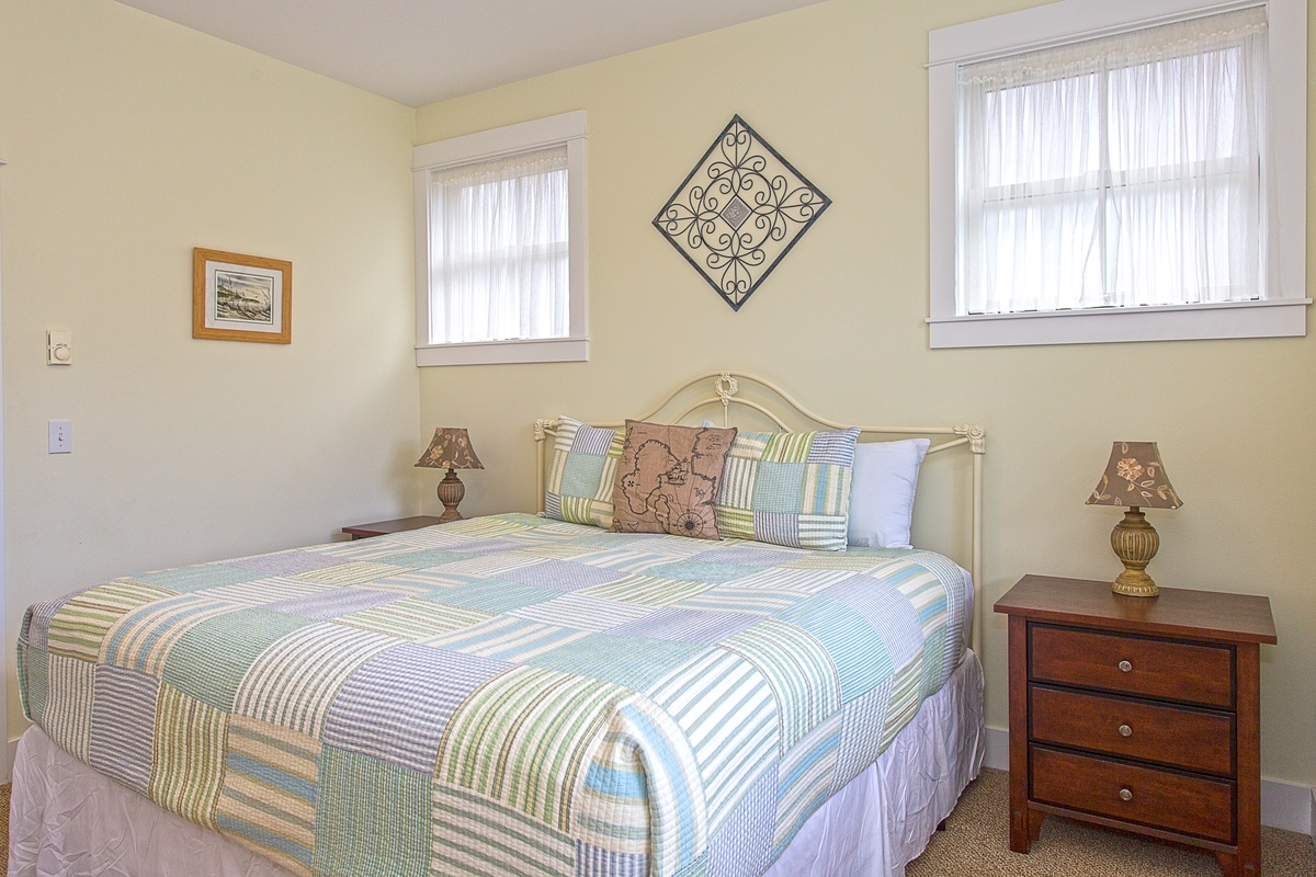 Main floor primary bedroom