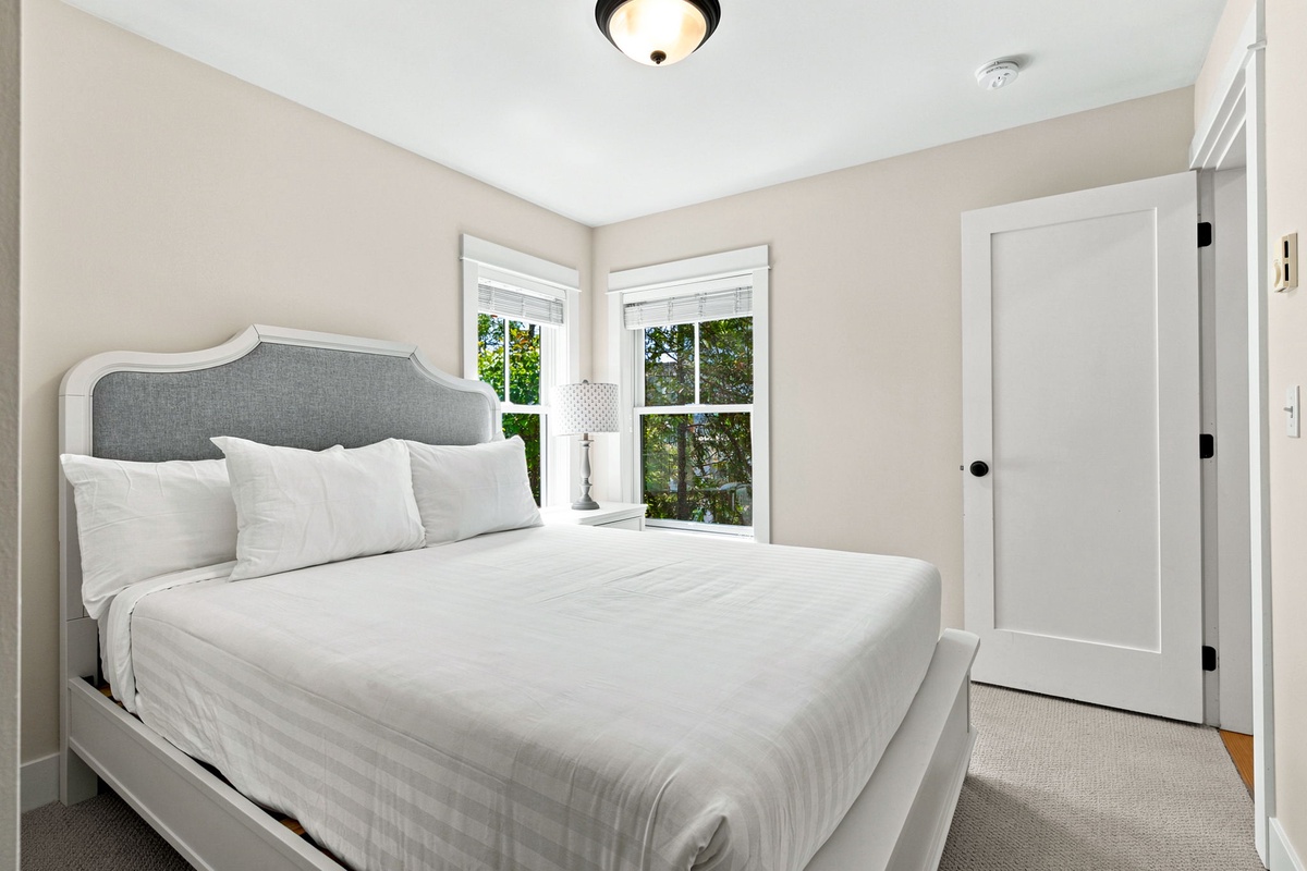 Primary Queen bedroom