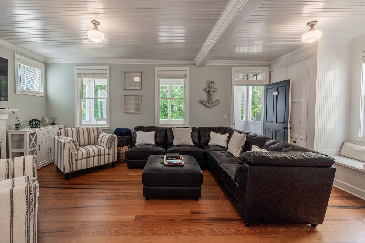 Living room and sun porch access