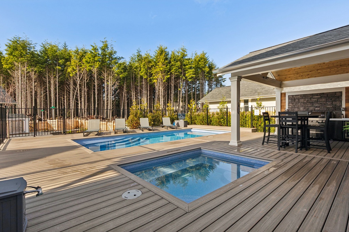 Private pool and hot tub