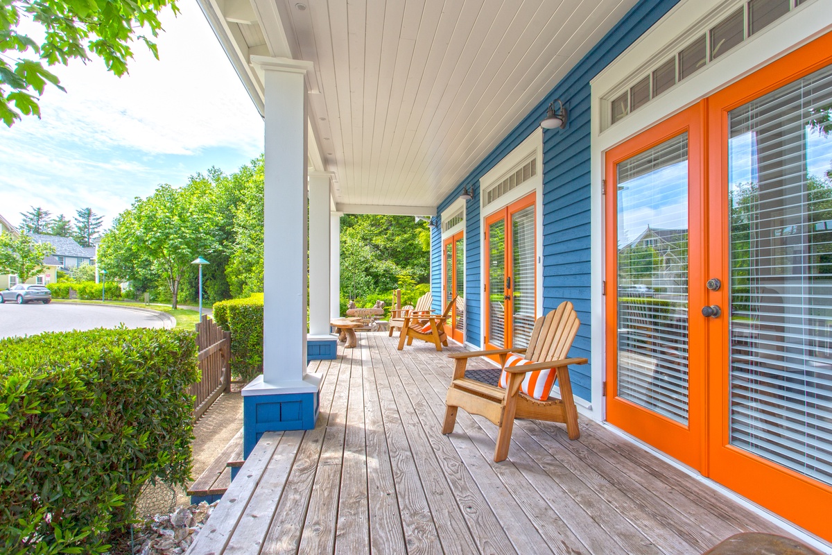 Sit back, unwind and enjoy the fresh air on the front porch