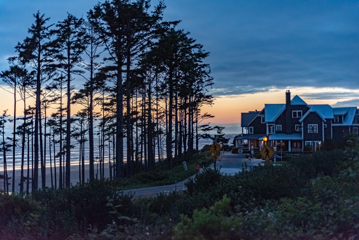 Catch a gorgeous Washington coast sunset