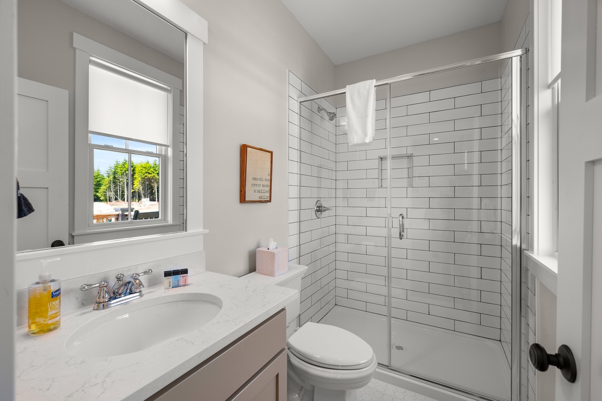 Ensuite bathroom with walk-in shower