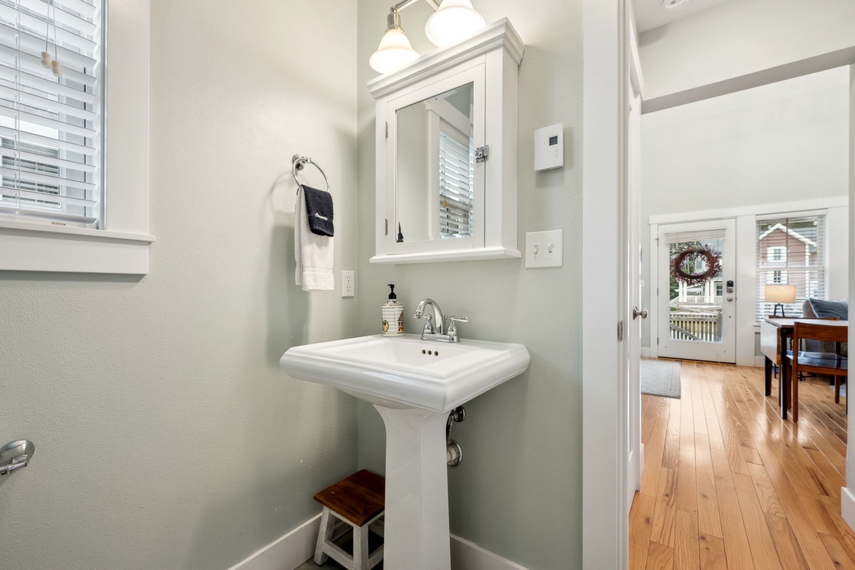 Main floor bathroom