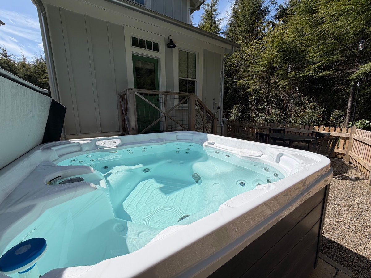 Private hot tub