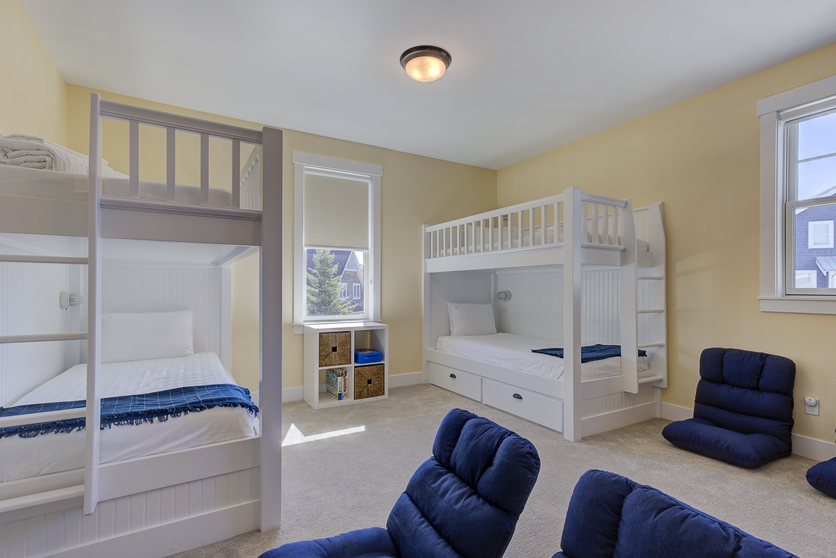 The bunkroom offers a touch of adventure to your stay