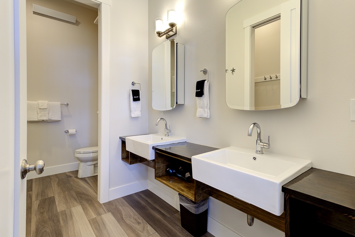 Primary ensuite bathroom with built-in storage