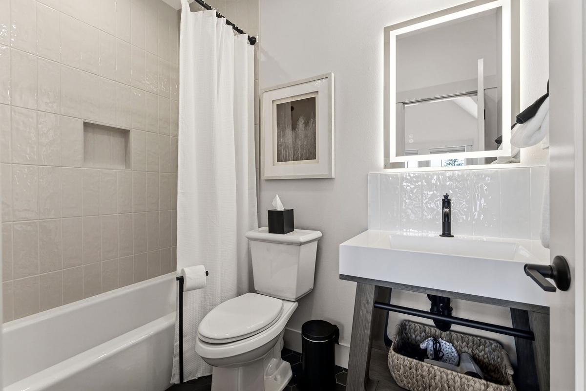 Full bathroom