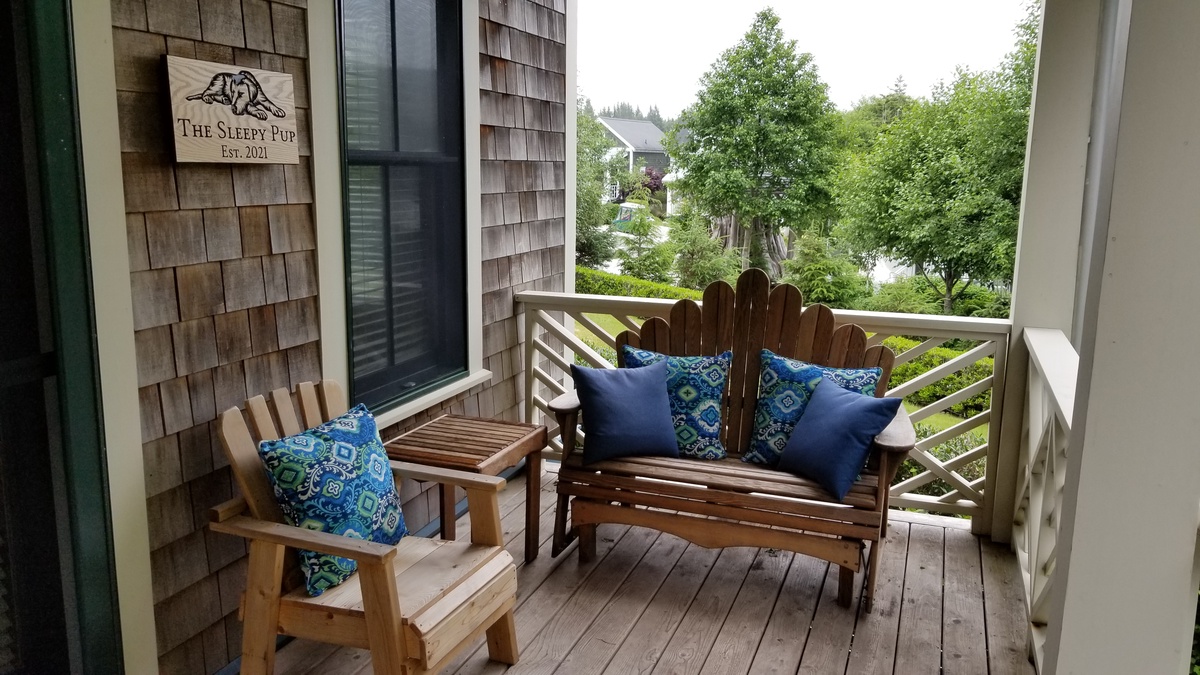 Front porch with glider