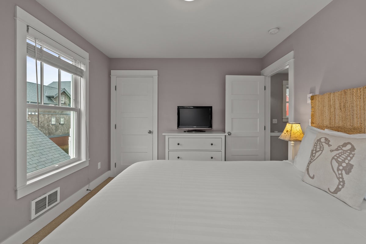 Primary queen bedroom