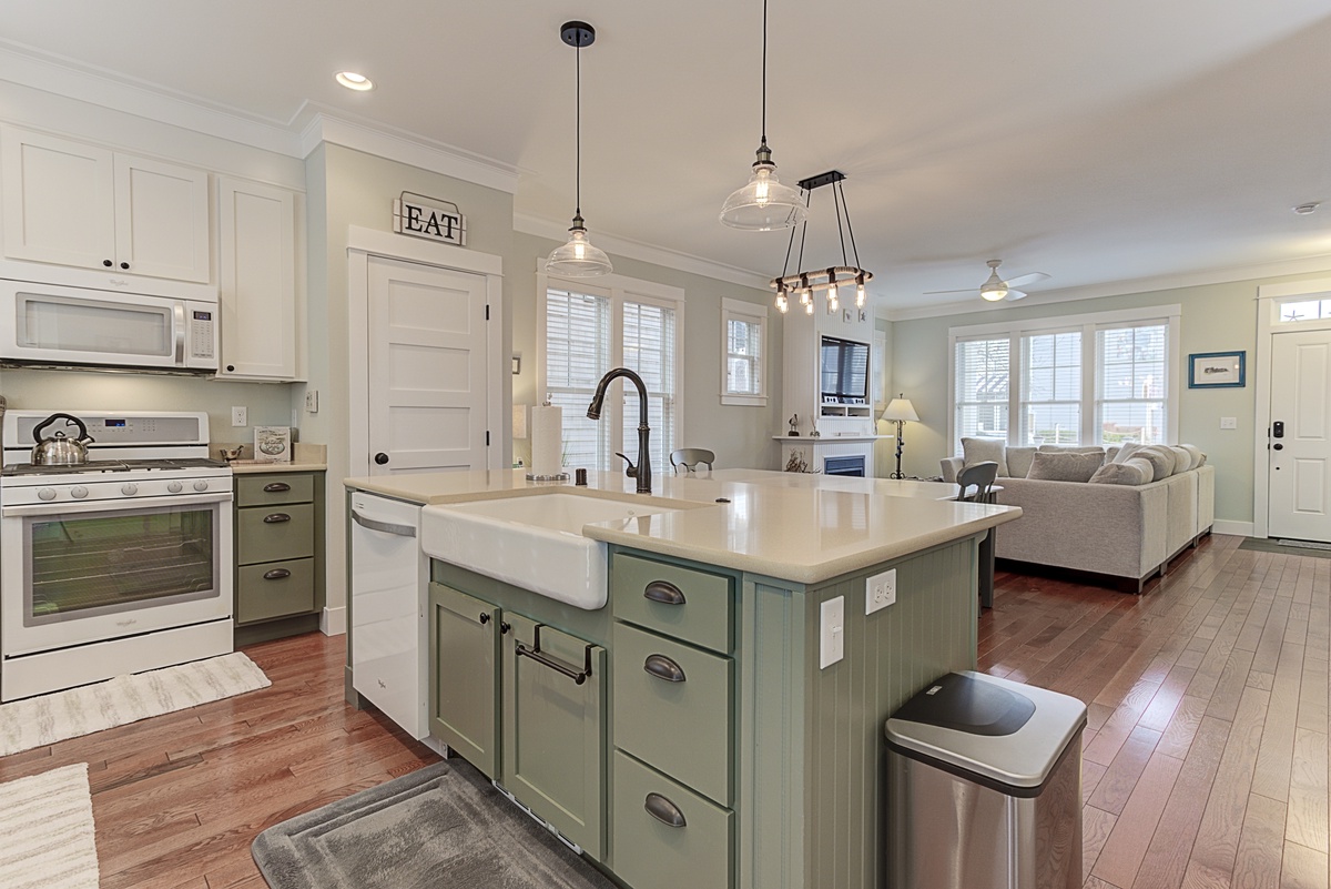 Kitchen island