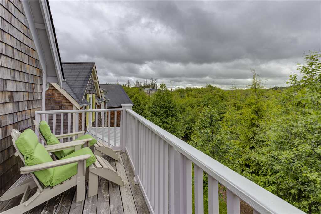 Primary bedroom private deck