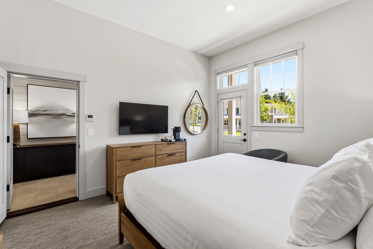 King ensuite